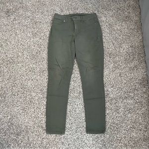 Maurice’s skinny jean